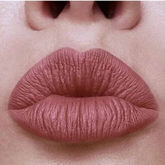 COVERGIRL Melting Pout Matte Liquid Lipstick, 305 Ballerina, 0.11 oz - Picture 2 of 5